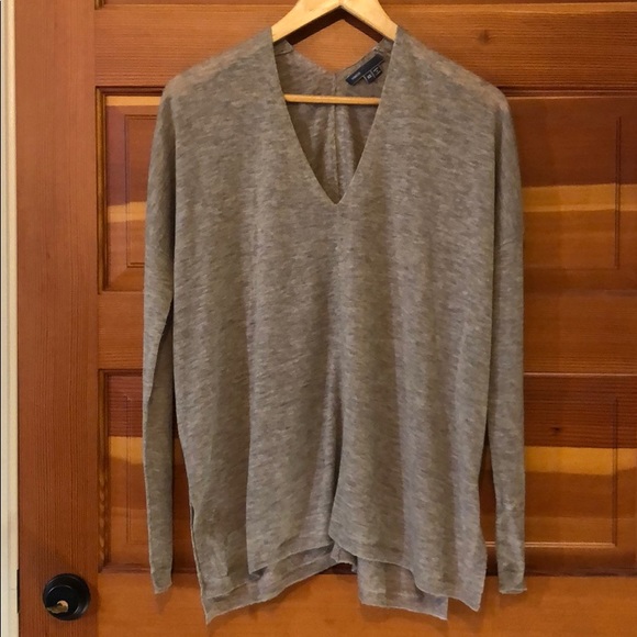 New Vince wool v-neck center seam pullover sweater - Picture 1 of 11